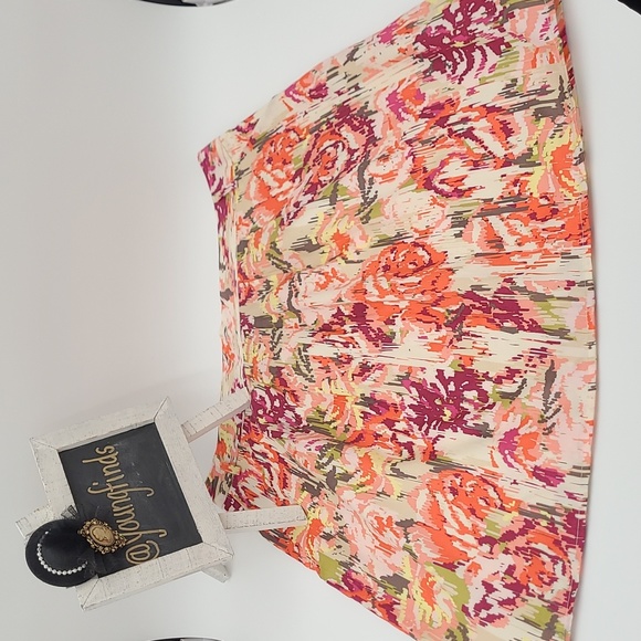 Liz Claiborne Dresses & Skirts - Liz Claiborne Petite NWT Midi Skirt Women's‎ size 14P